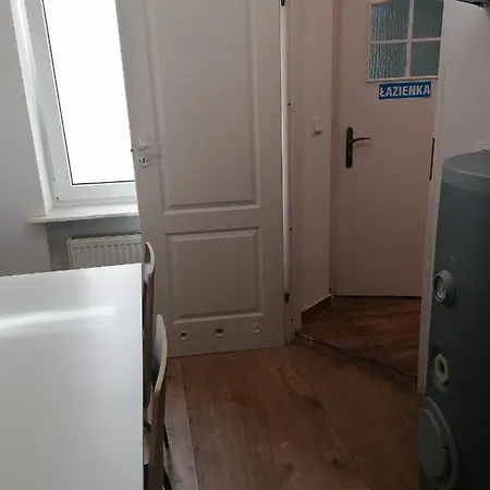 Appartement Tulip - Jednoosobowy Nr 3 Ze Wspolna Lazienka I Kuchnia Szczecin