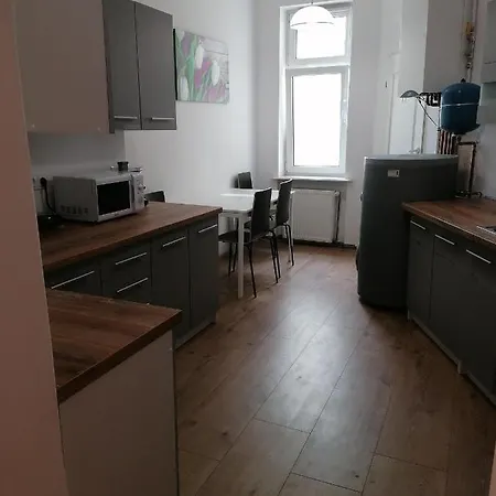 Appartement Tulip - Jednoosobowy Nr 3 Ze Wspolna Lazienka I Kuchnia
