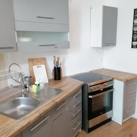 Tulip - Jednoosobowy Nr 3 Ze Wspolna Lazienka I Kuchnia Szczecin