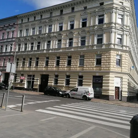 Tulip - Jednoosobowy Nr 3 Ze Wspolna Lazienka I Kuchnia * Stettino