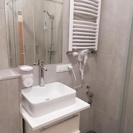Tulip - Jednoosobowy Nr 3 Ze Wspolna Lazienka I Kuchnia Apartman Szczecin